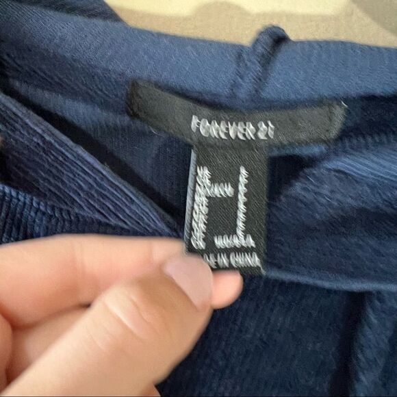 ✨ Forever 21 Navy Blue Corduroy Hoodie Small - Picture 3 of 6